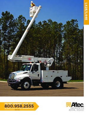 Nacele cu braț articulat montate pe trailer Altec L44E