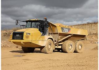 Autobasculante articulate Caterpillar 735