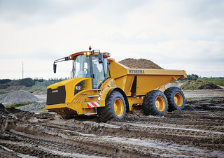 Autobasculante articulate Hydrema 922G