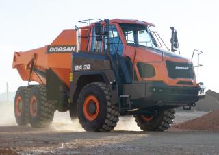 Autobasculante articulate Doosan DA30-5