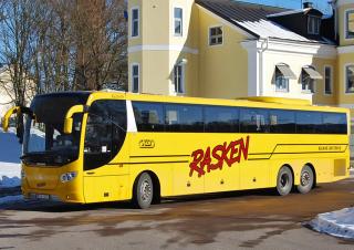 Autobuze Autobuze turistice Scania OmniExpress 3.40