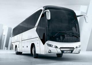 Autobuze Autobuze turistice Neoplan Tourliner C