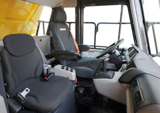 Basculante rigide Komatsu HD465-8E0