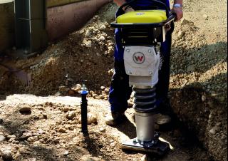 Maiuri compactoare Maiuri compactoare electrice Wacker Neuson AS50e 