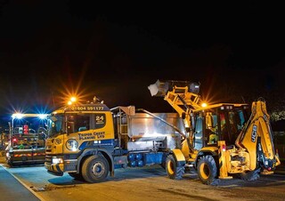 Buldoexcavatoare JCB 3CX Compact Plus