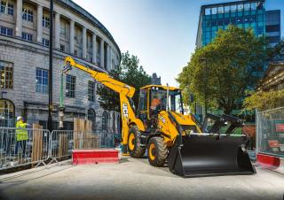 Buldoexcavatoare JCB 3CX Plus