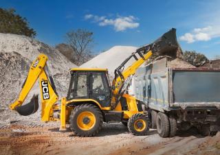 Buldoexcavatoare JCB 3DX PLUS