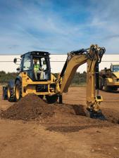 Buldoexcavatoare Caterpillar 444E 4x4
