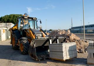 Buldoexcavatoare Case 590ST