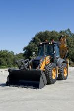 Buldoexcavatoare Case 695 ST