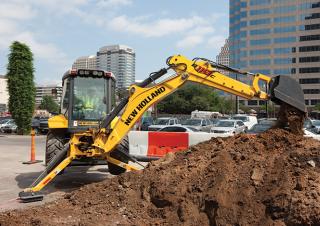 Buldoexcavatoare New Holland B110C