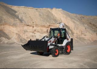 Buldoexcavatoare Bobcat B730