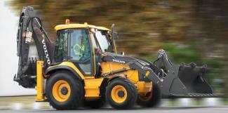 Buldoexcavatoare Volvo BL61B