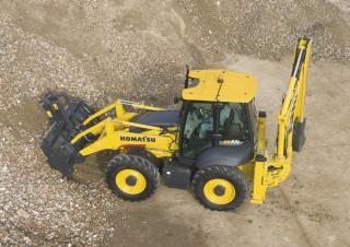 Buldoexcavatoare Komatsu WB93S-8E0