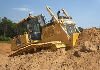 Buldozere pe șenile Komatsu D65PX-18E0