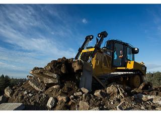 Buldozere pe șenile Caterpillar D6R2 XL