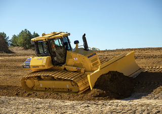 Buldozere pe șenile Komatsu D71EXi-24E0