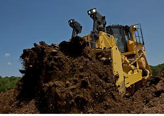 Buldozere pe șenile Caterpillar D8T