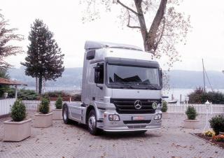 Camioane Capete tractor Mercedes-Benz Actros 1858 LS 4x2