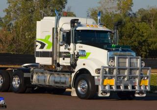 Camioane Capete tractor Mack TITAN 64