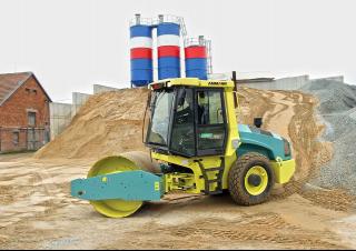 Cilindri Cilindri compactori cu un singur tambur Ammann ASC 70 HT
