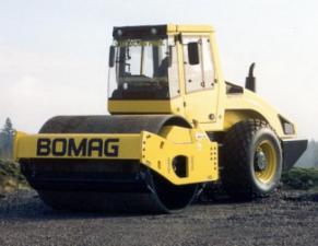 Cilindri Cilindri compactori cu un singur tambur Bomag BW 213 D-4