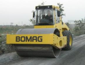 Cilindri Cilindri compactori cu un singur tambur Bomag BW 216 DH-4