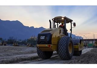 Cilindri Cilindri compactori cu un singur tambur Caterpillar CS12 GC