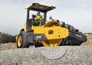 Cilindri Cilindri compactori cu un singur tambur Volvo SD135B