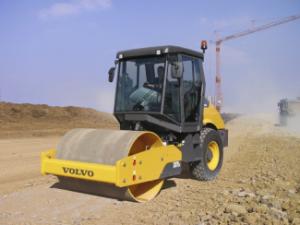 Cilindri Cilindri compactori cu un singur tambur Volvo SD70D