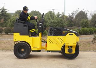 Cilindri Cilindri compactori în tandem Bomag BW 115 AC-5