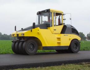 Cilindri Cilindri compactori pe pneuri Bomag BW 24 RH