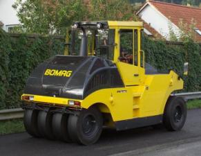 Cilindri Cilindri compactori pe pneuri Bomag BW 24 RH