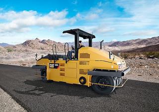 Cilindri Cilindri compactori pe pneuri Caterpillar CW34