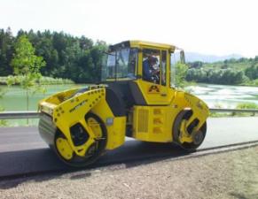 Cilindri Cilindri vibratori în tandem Bomag BW 190 AD-4