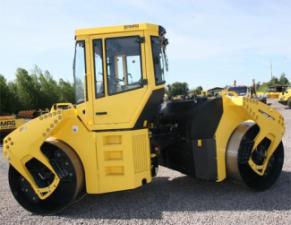 Cilindri Cilindri vibratori în tandem Bomag BW 202 AD-4