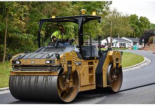 Cilindri Cilindri vibratori în tandem Caterpillar CB15