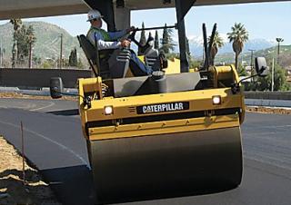 Cilindri Cilindri vibratori în tandem Caterpillar CB54XW