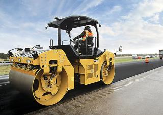 Cilindri Cilindri vibratori în tandem Caterpillar CB66B