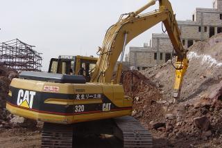 Atașamente Ciocane hidraulice Italdem GK 1351 S
