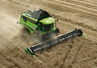 Combine agricole DEUTZ-FAHR C 9205 TS