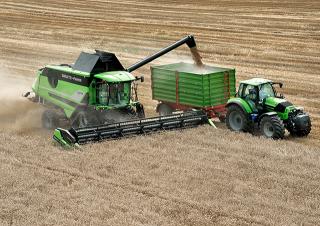 Combine agricole DEUTZ-FAHR C 9206 TS