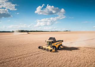 Combine agricole New Holland CH7.70 ST5