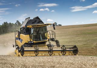 Combine agricole New Holland CX5.90 Laterale