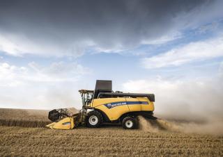 Combine agricole New Holland CX6.80