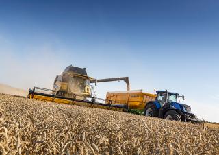 Combine agricole New Holland CX8.90 Elevation