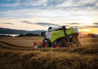 Combine agricole Claas Evion 430 Maxi    