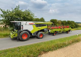 Combine agricole Claas Lexion 7700 