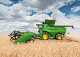 Combine agricole John Deere S760