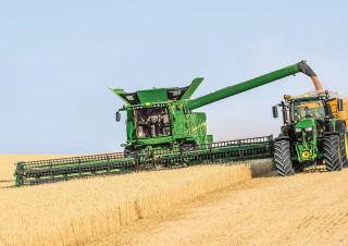 Combine agricole John Deere S780 HM
